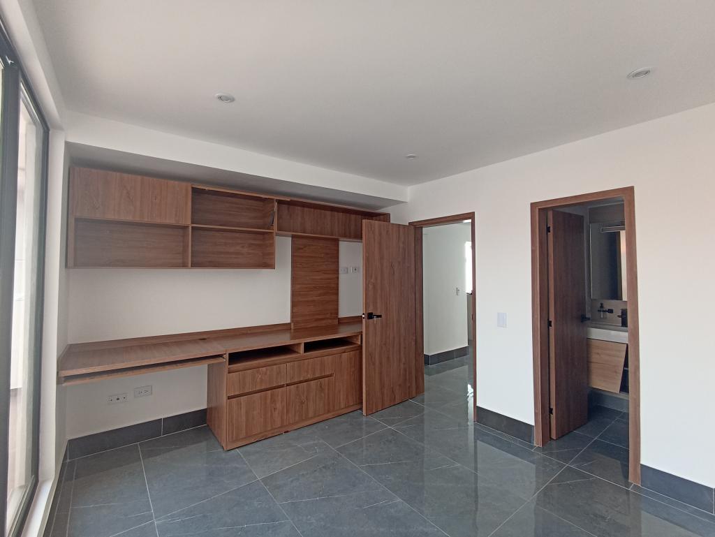 Casa En Venta - Alhambra, Bogotá