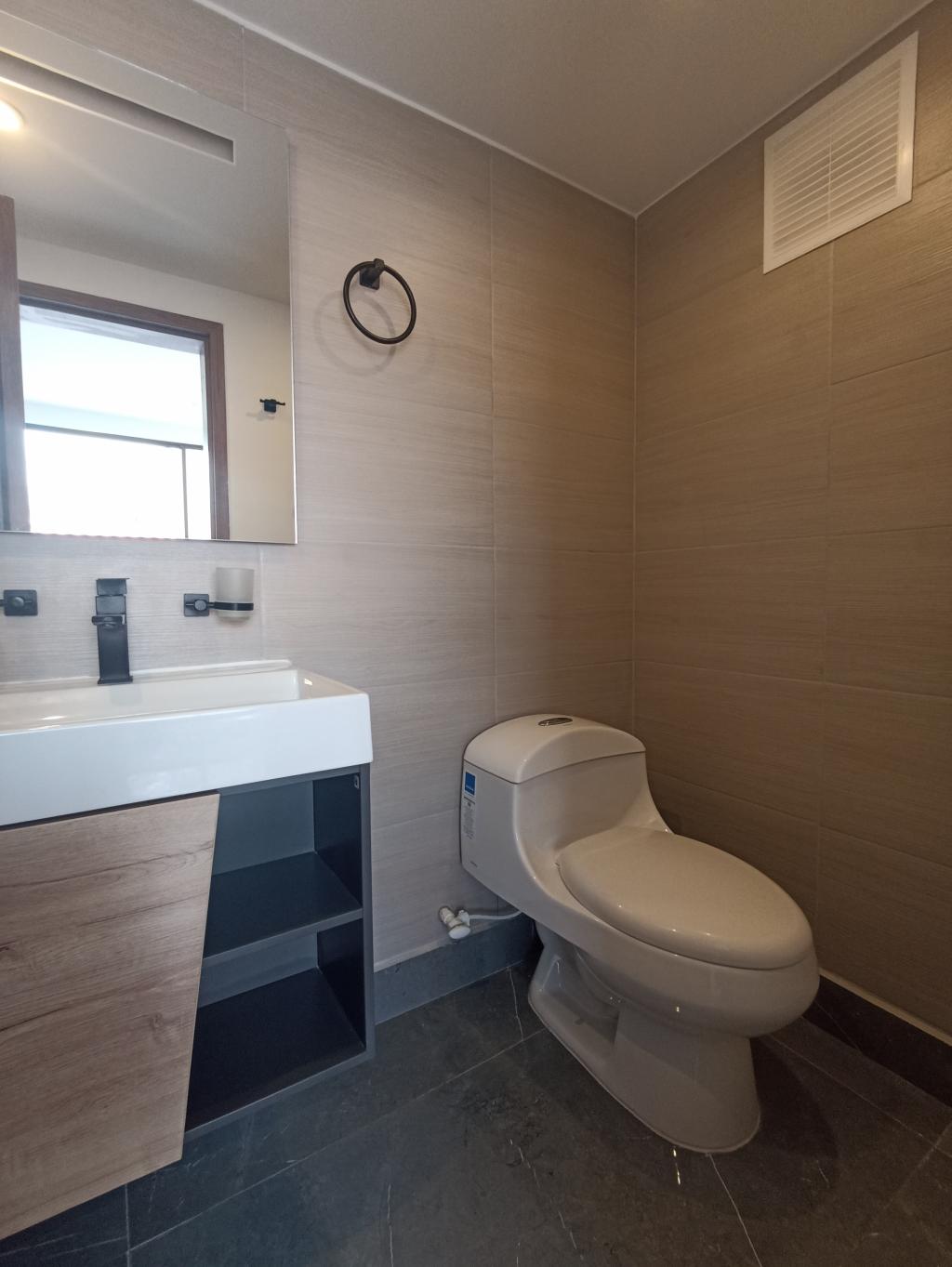 Casa En Venta - Alhambra, Bogotá