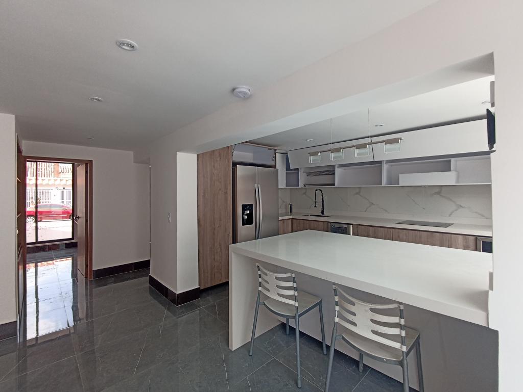 Casa En Venta - Alhambra, Bogotá