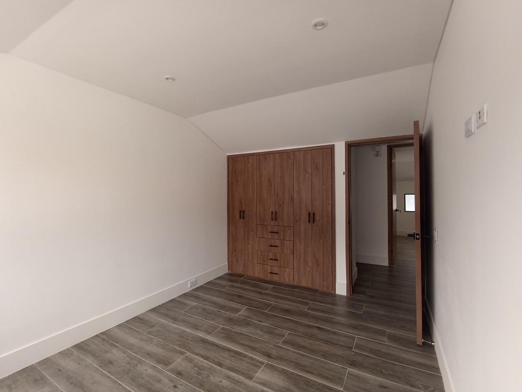 Casa En Venta - Alhambra, Bogotá