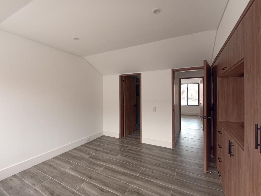 Casa En Venta - Alhambra, Bogotá