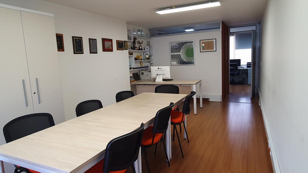 Oficina En Venta - Chapinero Central, Bogotá