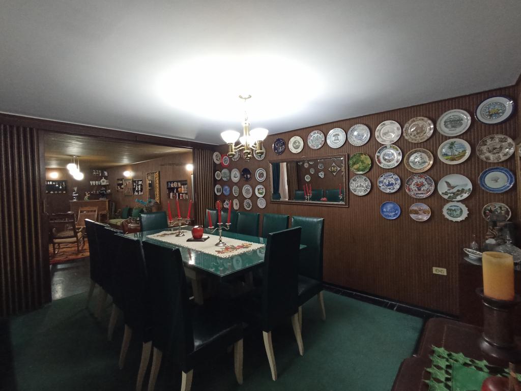 Casa En Venta - Santa Barbara-Usaquén, Bogotá