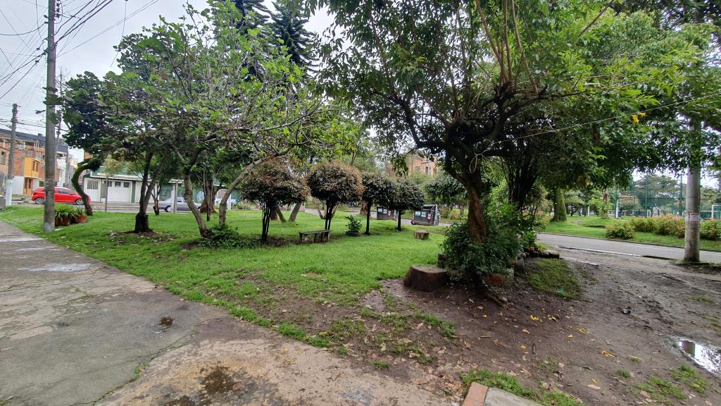 Casa En Venta - Garcés Navas, Bogotá