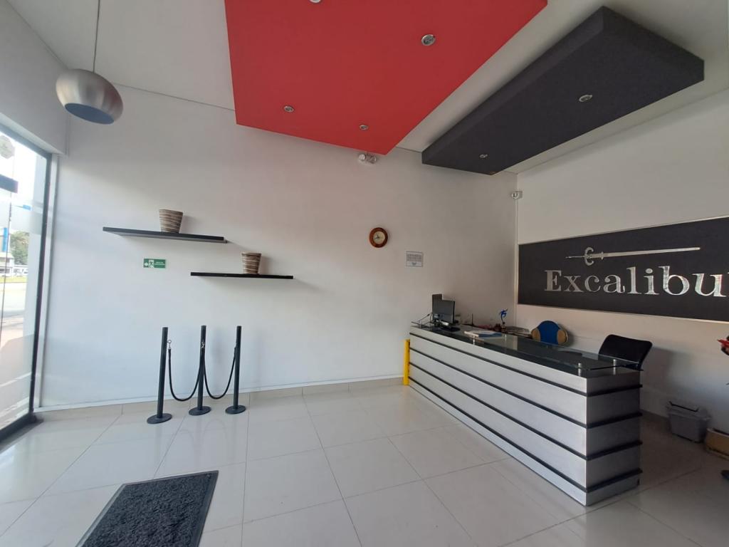 Oficina En Arriendo - Puente Largo, Bogotá