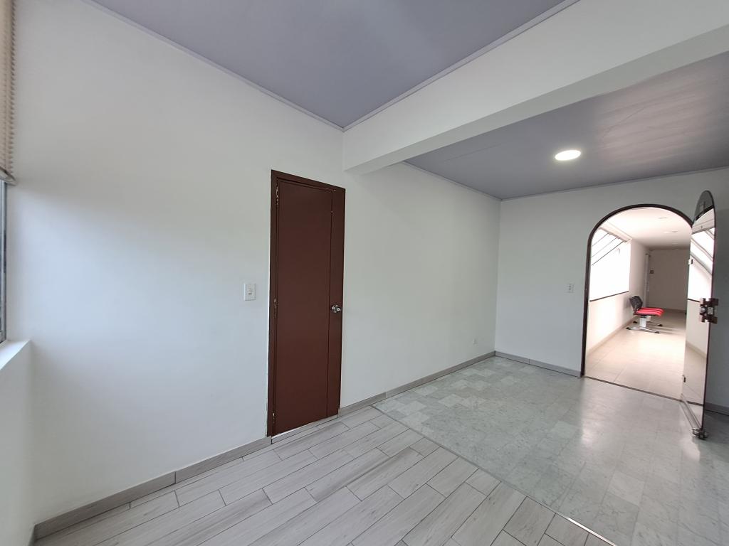 Consultorio En Venta - Santa Barbara-Usaquén, Bogotá