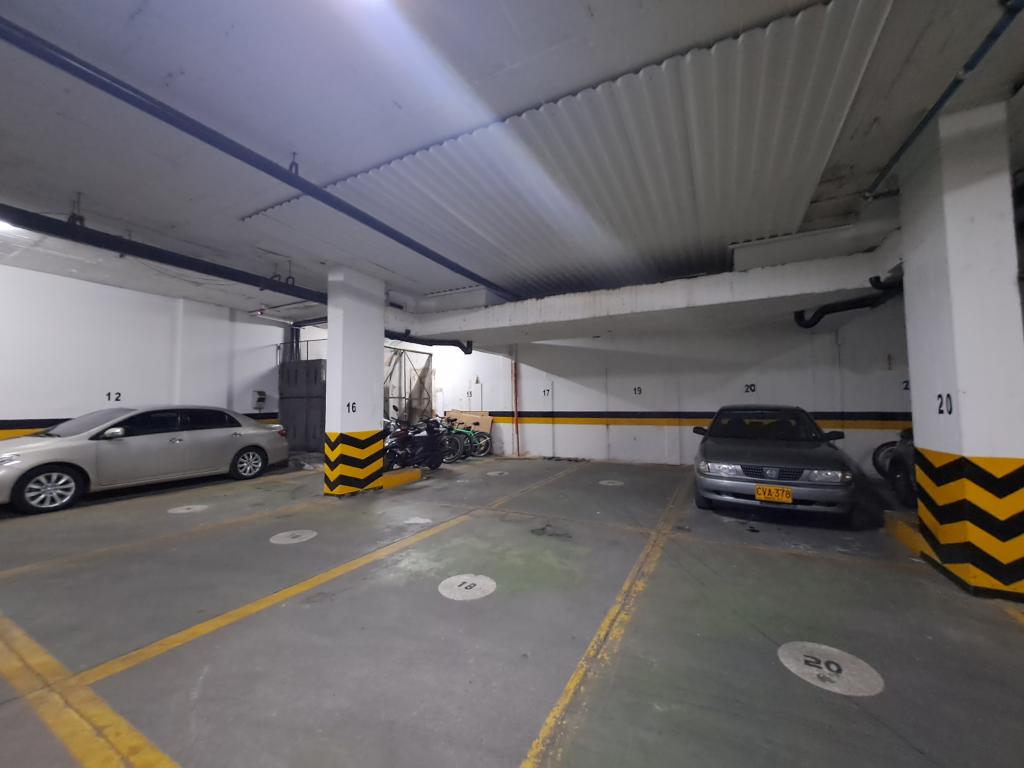 Consultorio En Venta - Santa Barbara-Usaquén, Bogotá