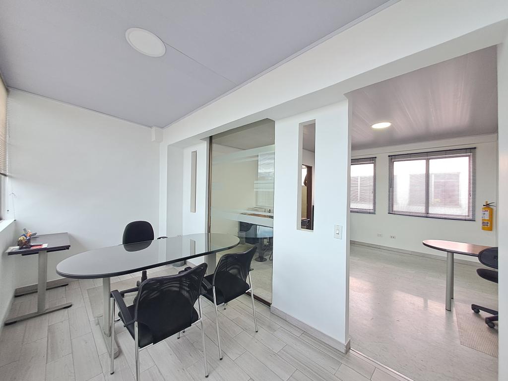 Consultorio En Venta - Santa Barbara-Usaquén, Bogotá