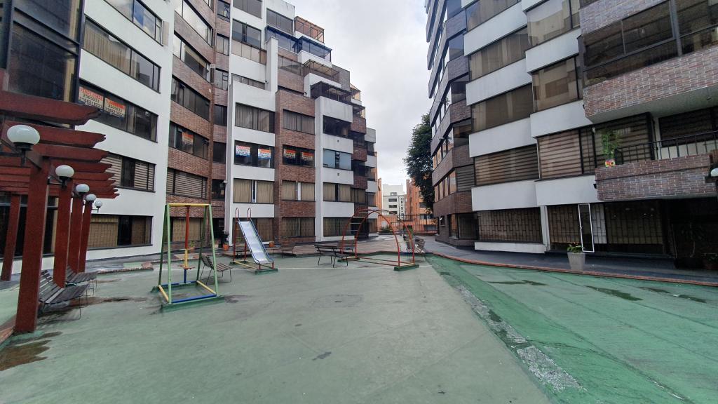 Apartamento En Venta - Santa Barbara-Usaquén, Bogotá