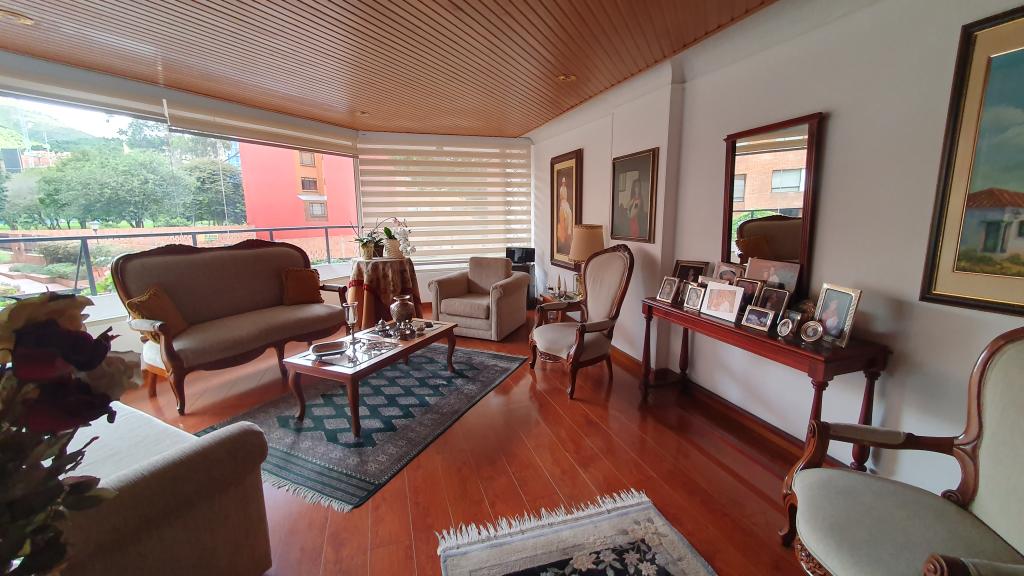 Apartamento En Venta - Santa Barbara-Usaquén, Bogotá