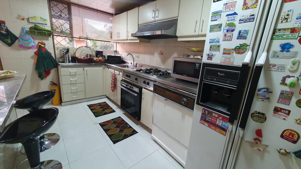 Apartamento En Venta - Santa Barbara-Usaquén, Bogotá