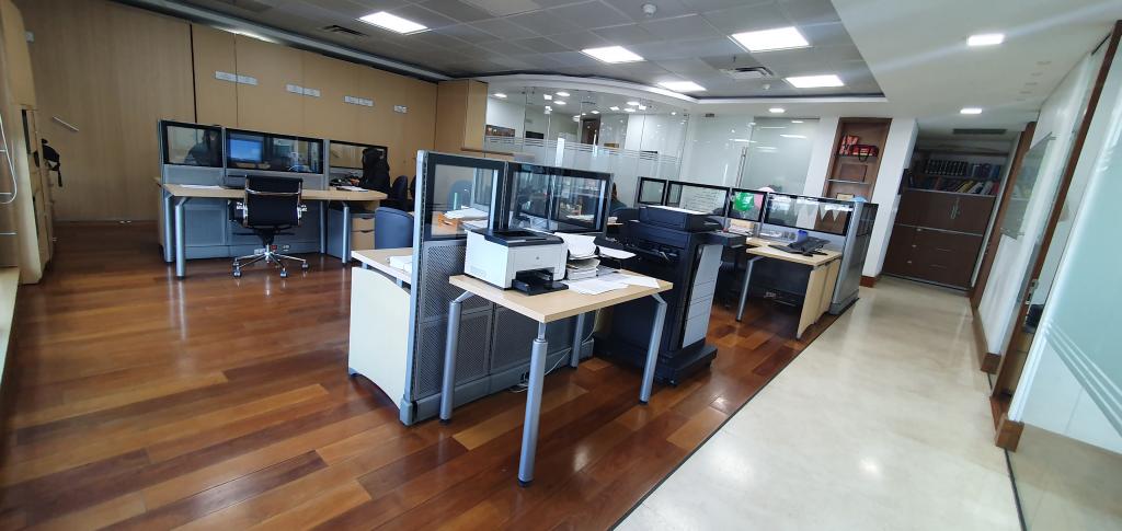 Oficina En Venta - Santa Barbara, Bogotá