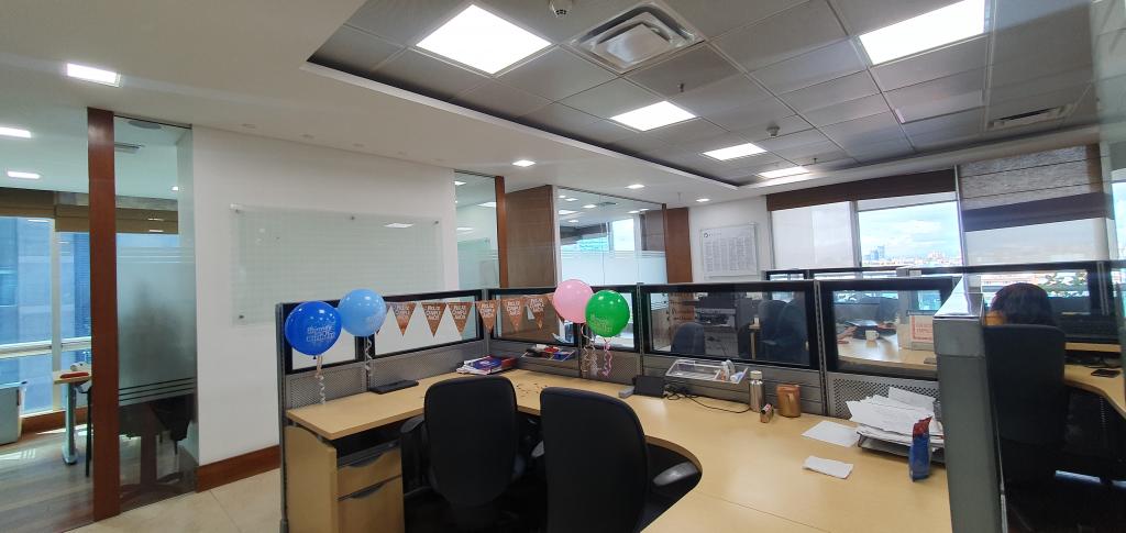 Oficina En Venta - Santa Barbara, Bogotá