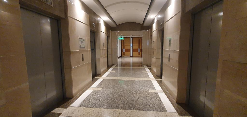 Oficina En Venta - Santa Barbara, Bogotá