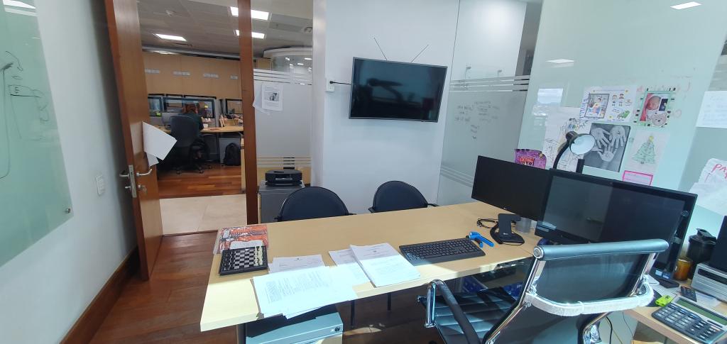 Oficina En Venta - Santa Barbara, Bogotá