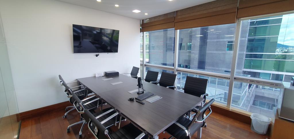 Oficina En Venta - Santa Barbara, Bogotá