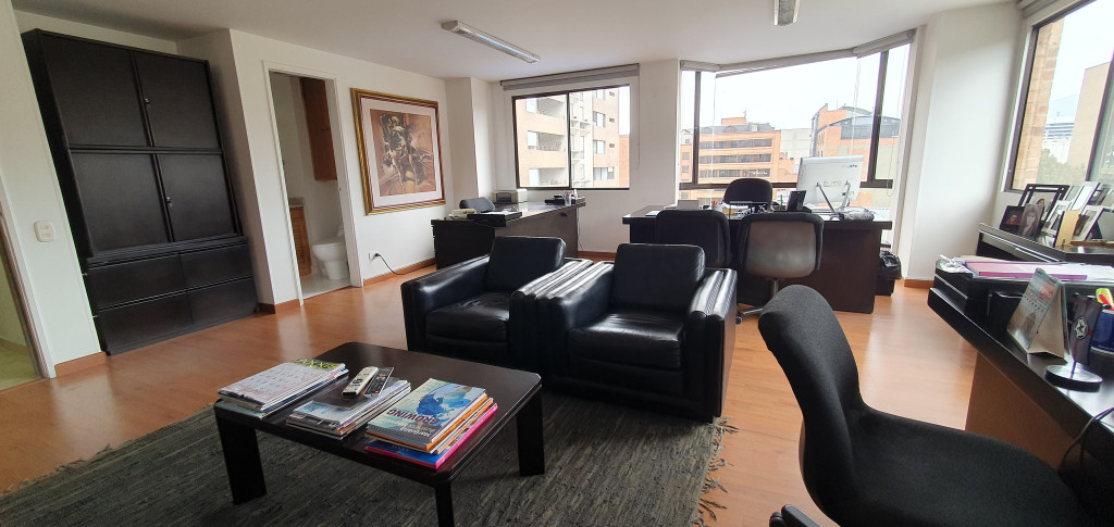 Oficina En Arriendo - El Chicó, Bogotá