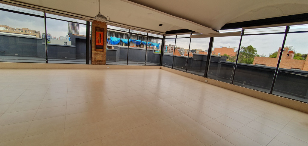 Oficina En Arriendo - El Chicó, Bogotá