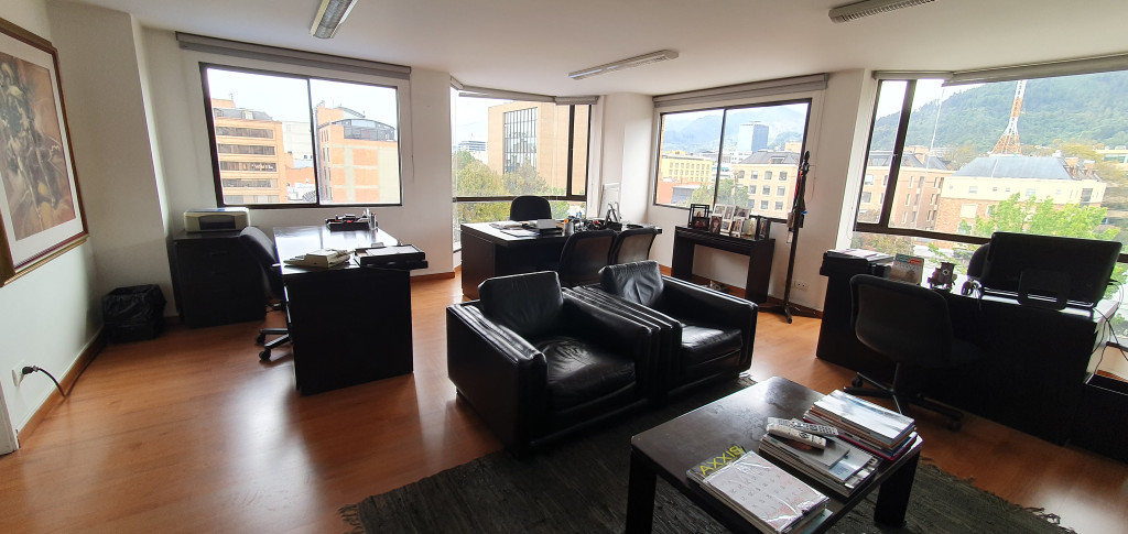 Oficina En Arriendo - El Chicó, Bogotá