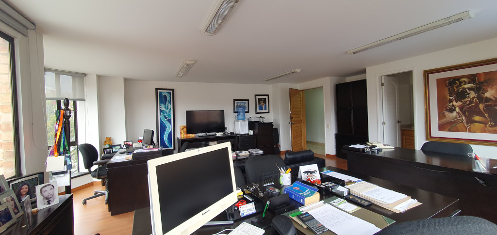 Oficina En Arriendo - El Chicó, Bogotá