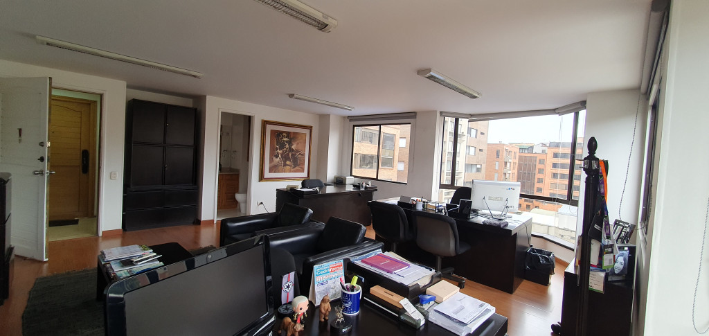 Oficina En Arriendo - El Chicó, Bogotá