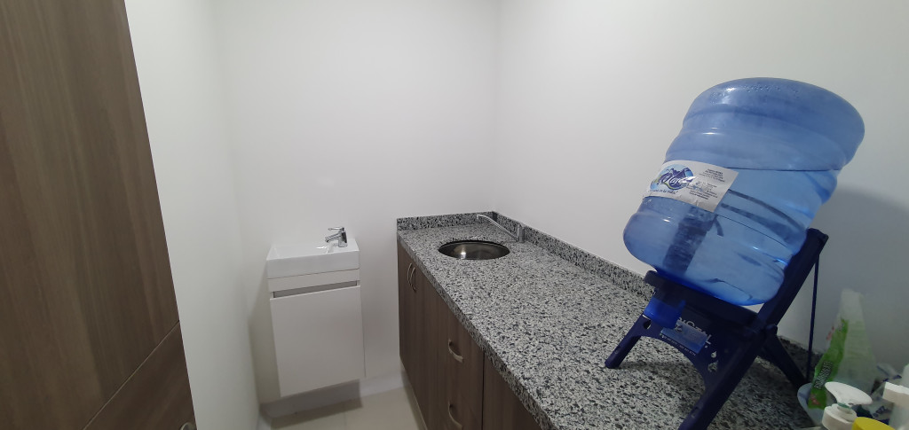 Oficina En Venta - La Felicidad, Bogotá