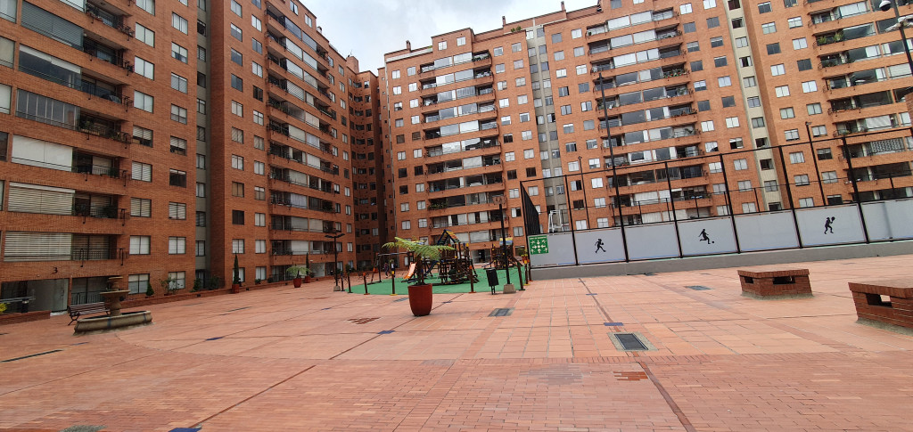 Apartamento En Venta - Lagos De Cordoba, Bogotá