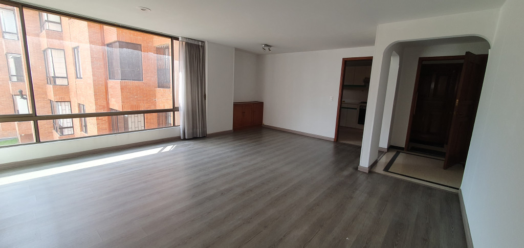 Apartamento En Arriendo - Santa Barbara-Usaquén, Bogotá