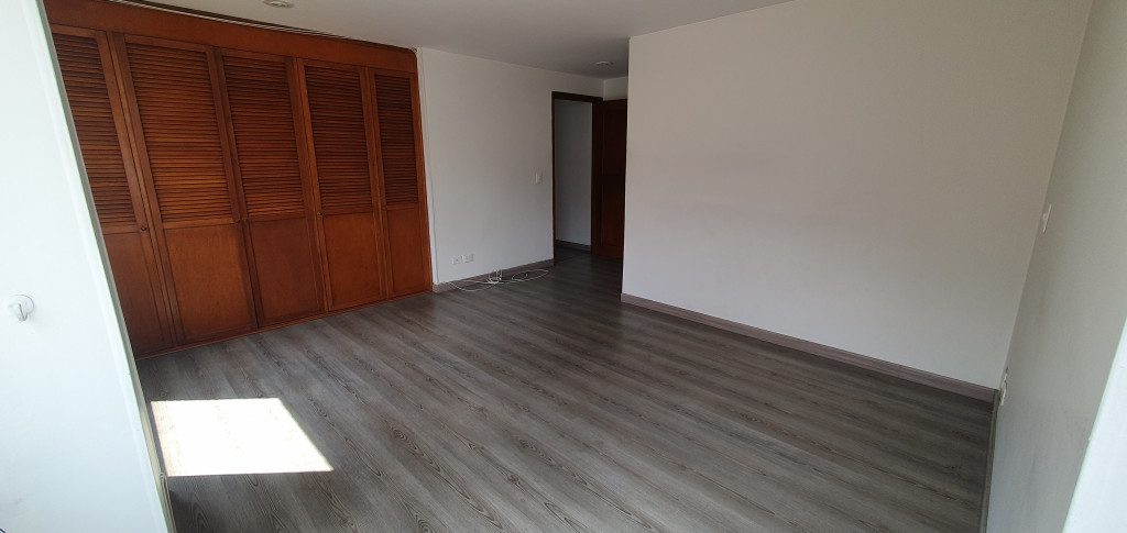 Apartamento En Arriendo - Santa Barbara-Usaquén, Bogotá