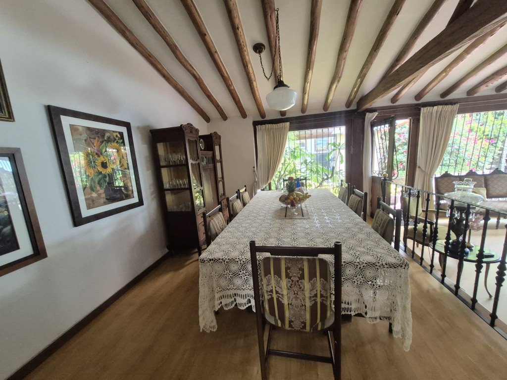 Casa En Venta - Nueva Autopista-Usaquén, Bogotá