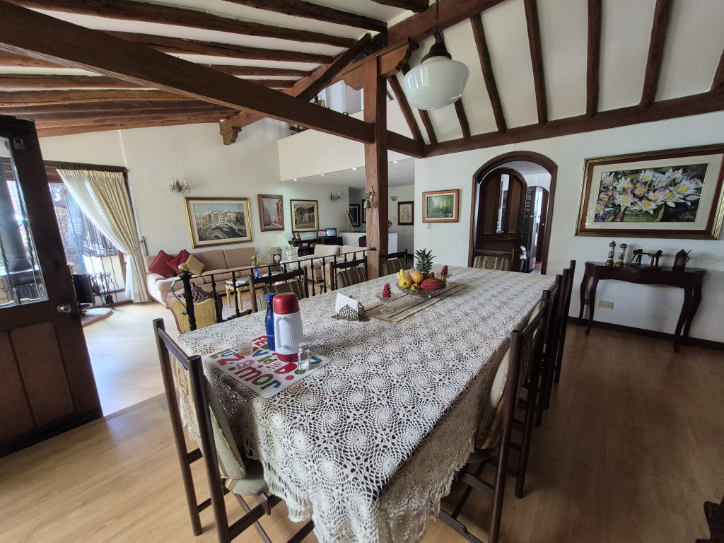 Casa En Venta - Nueva Autopista-Usaquén, Bogotá