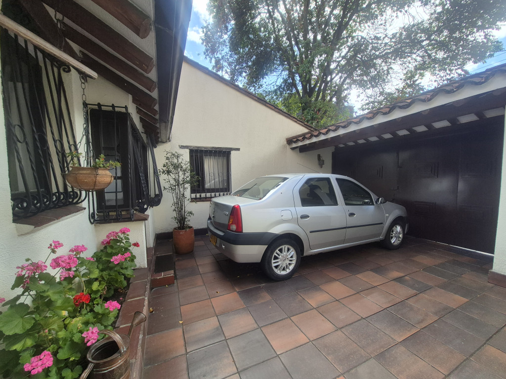 Casa En Venta - Nueva Autopista-Usaquén, Bogotá