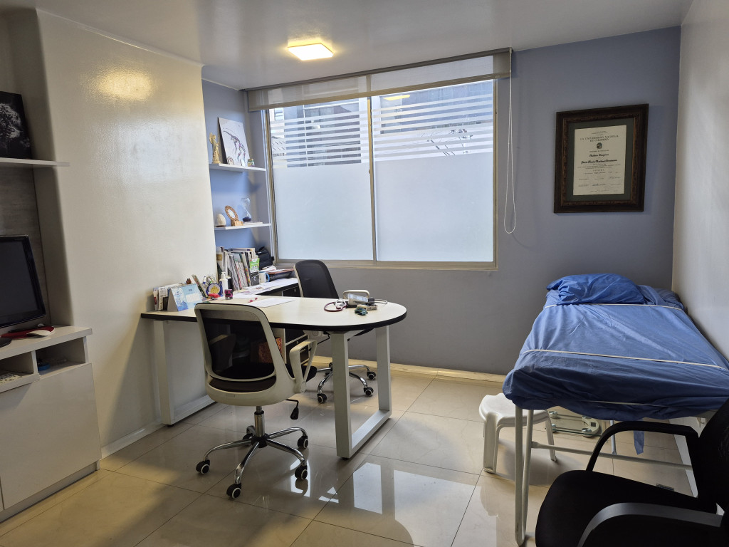 Oficina En Arriendo - Santa Barbara-Usaquén, Bogotá