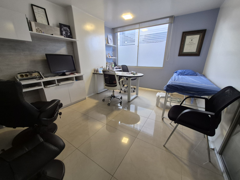 Oficina En Arriendo - Santa Barbara-Usaquén, Bogotá