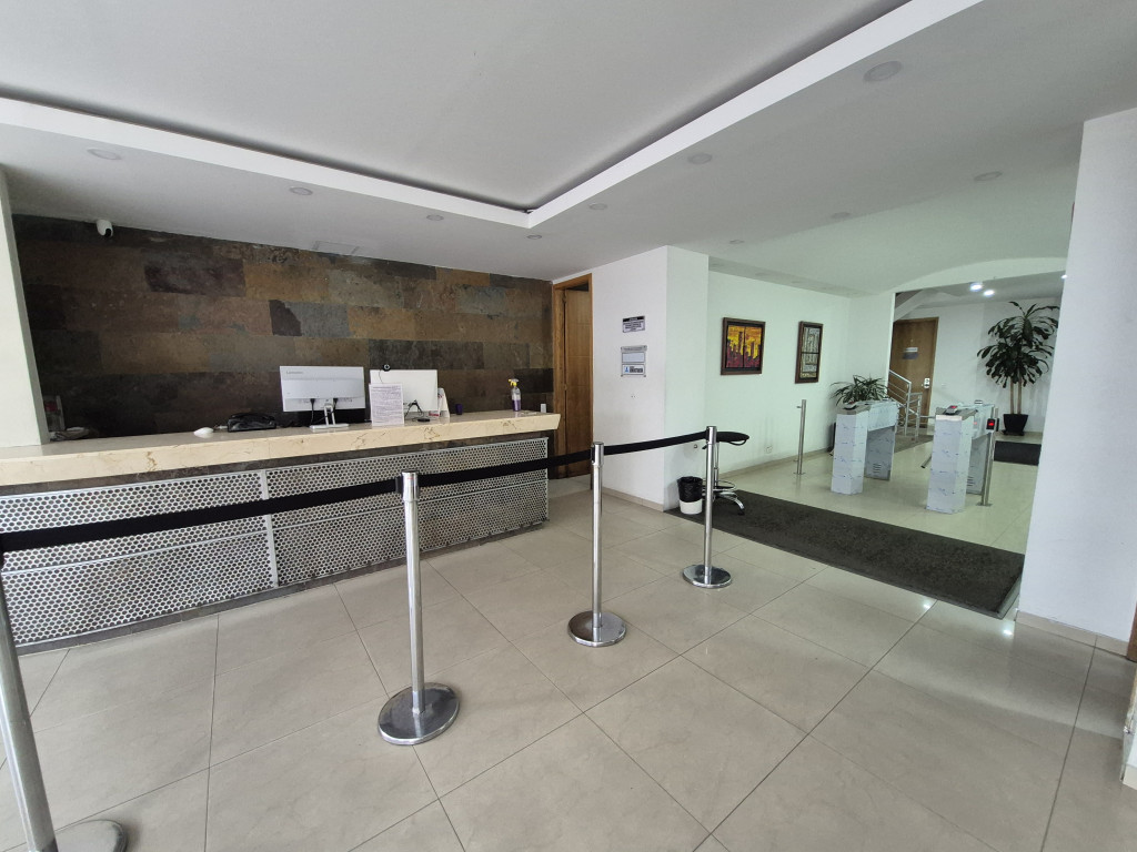 Oficina En Arriendo - Santa Barbara-Usaquén, Bogotá