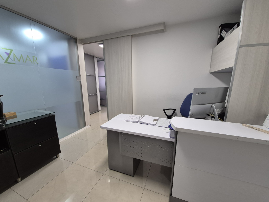 Oficina En Arriendo - Santa Barbara-Usaquén, Bogotá