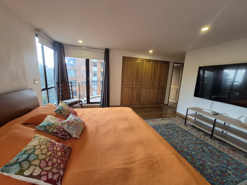 Apartamento En Venta - Los Rosales, Bogotá