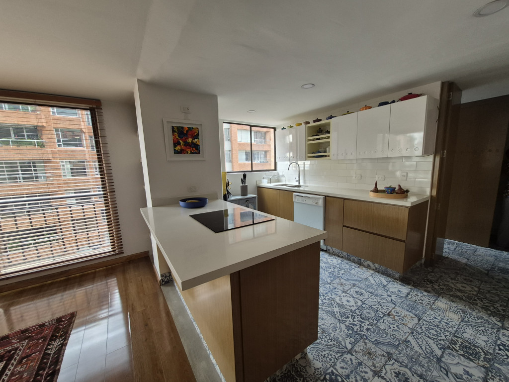 Apartamento En Venta - Los Rosales, Bogotá