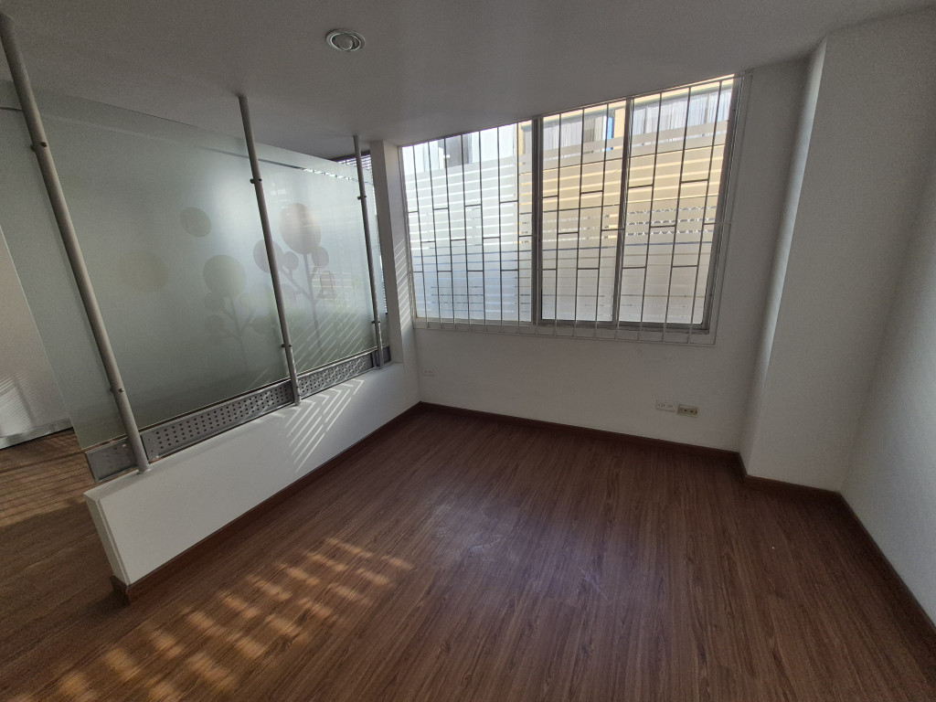 Oficina En Venta - Multicentro-Usaquén, Bogotá