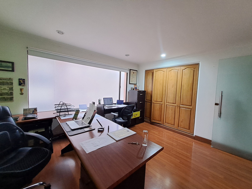 Apartamento En Arriendo - La Cabrera, Bogotá