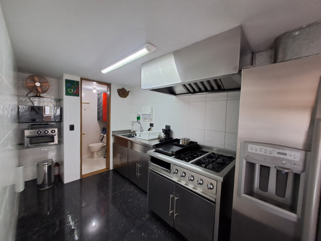 Apartamento En Arriendo - La Cabrera, Bogotá