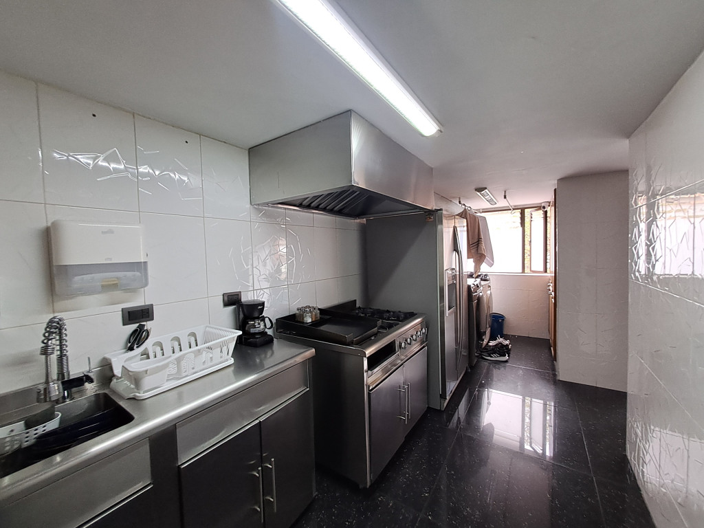 Apartamento En Arriendo - La Cabrera, Bogotá