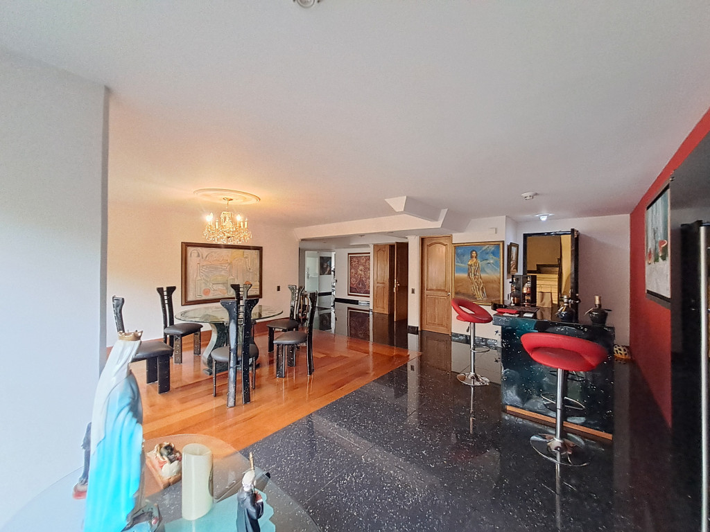 Apartamento En Arriendo - La Cabrera, Bogotá