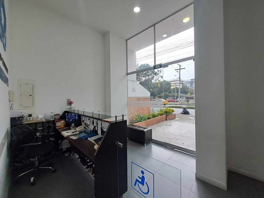 Oficina En Venta - Puente Largo, Bogotá