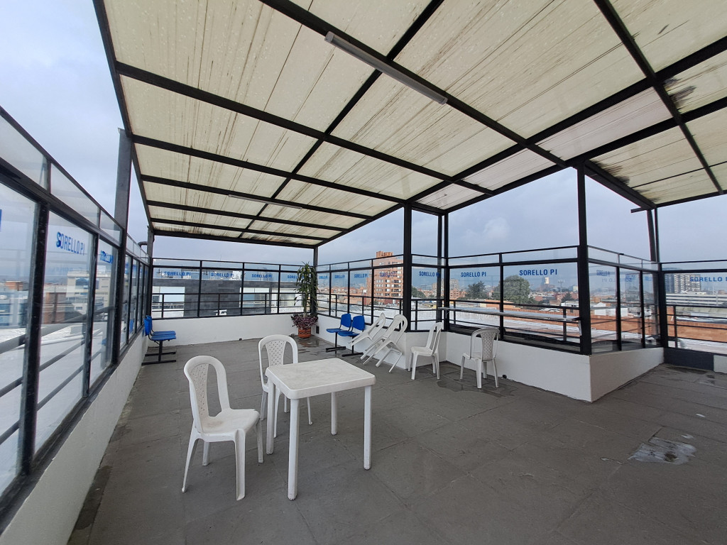 Oficina En Venta - Puente Largo, Bogotá