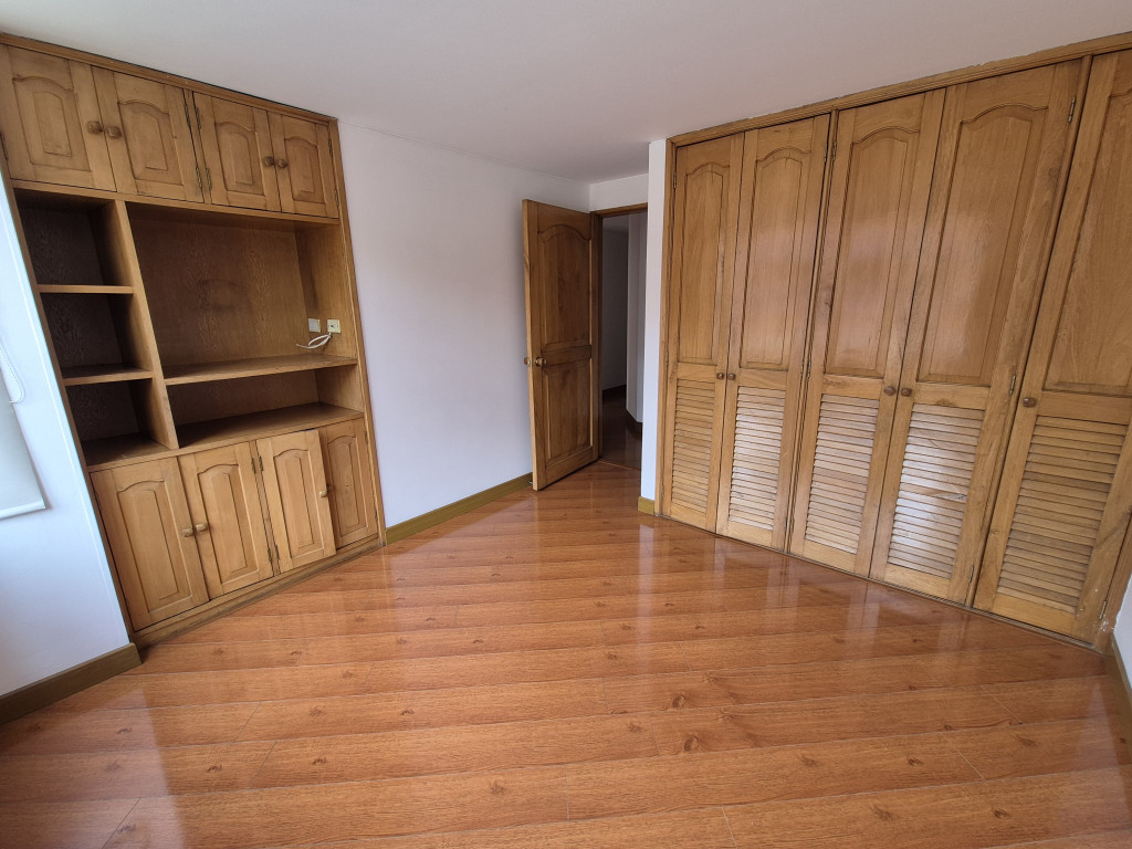 Apartamento En Venta - Puente Largo, Bogotá