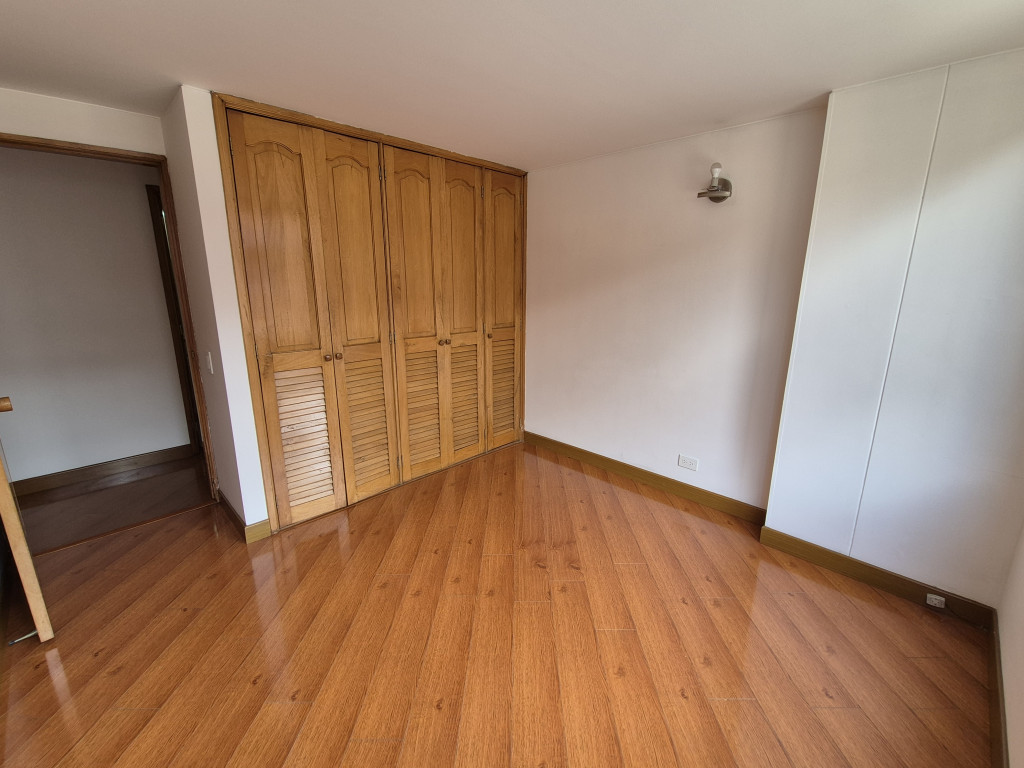 Apartamento En Venta - Puente Largo, Bogotá