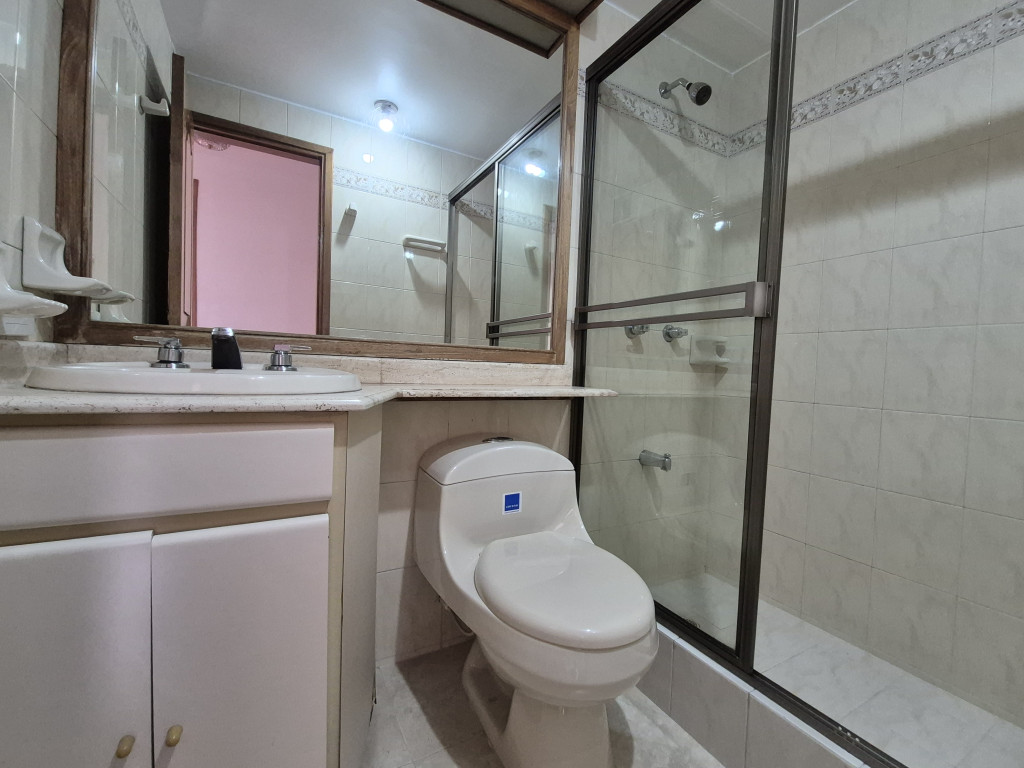 Apartamento En Venta - Puente Largo, Bogotá