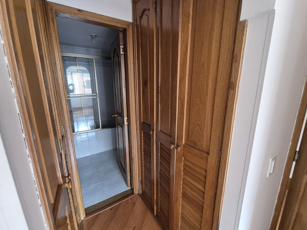 Apartamento En Venta - Puente Largo, Bogotá