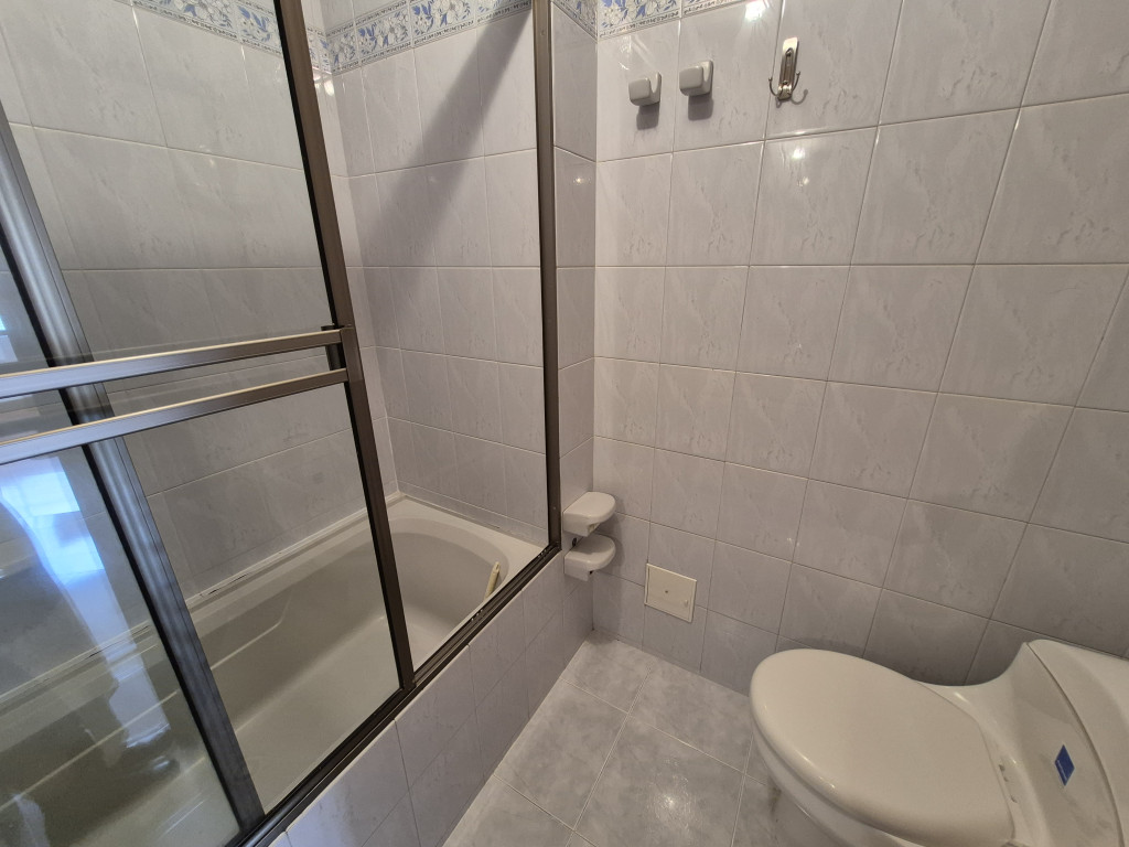 Apartamento En Venta - Puente Largo, Bogotá